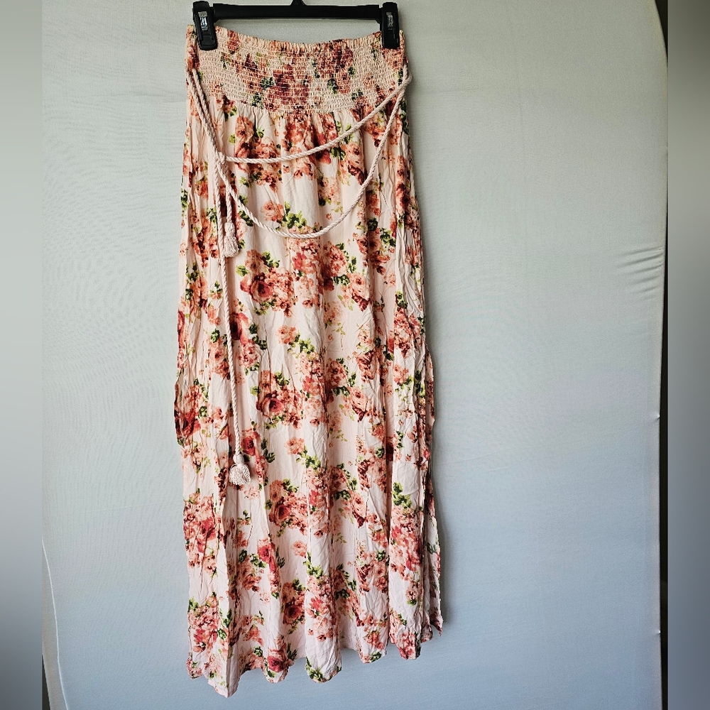 Forever 21 Floral Maxi Skirt (NWT), Size M, with Rope Belt and Side Slits - Picture 8 of 16